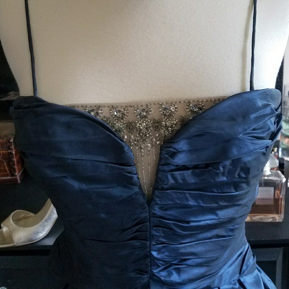 Badgley Mischka Silk Beaded Bubble dress - Picture 3 of 5